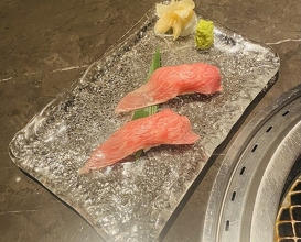 Dinner at YORONIKU TOKYO