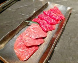 Dinner at YORONIKU TOKYO
